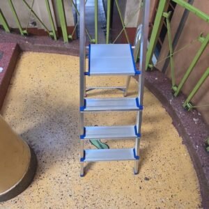4 Aluminium Steps Ladder