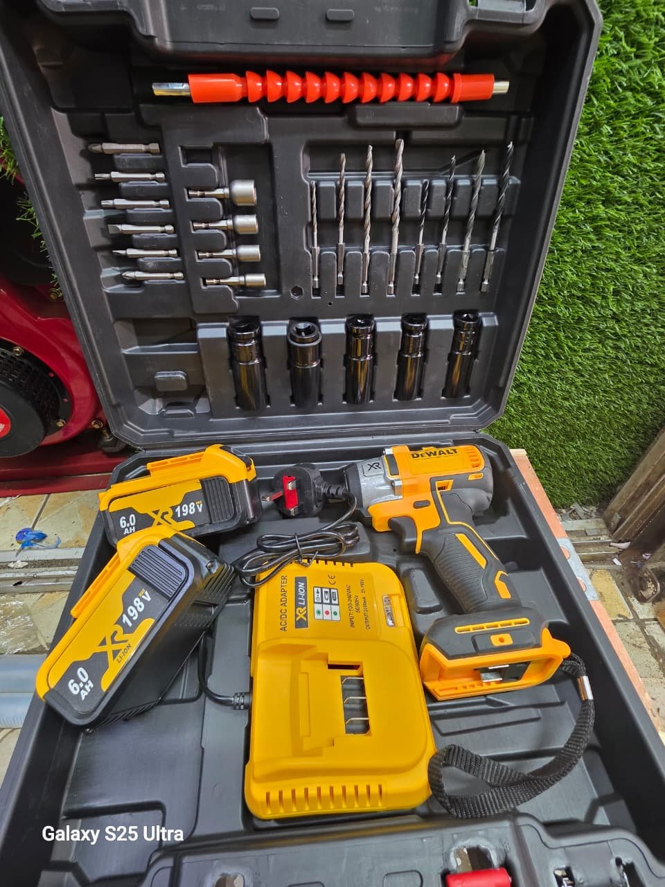 Dewalt Cordless Impact Wrench